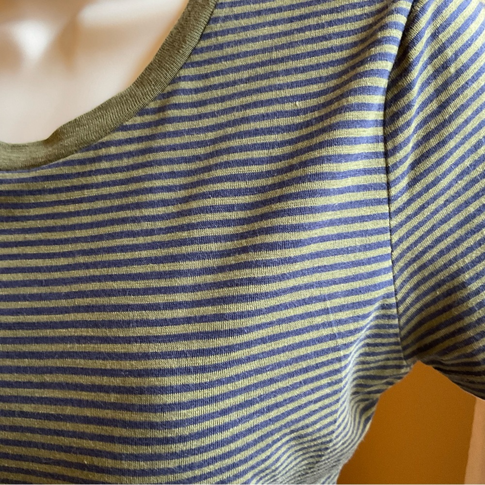 Mossimo olive green and navy blue striped t shirt. Size Med - Picture 2 of 5